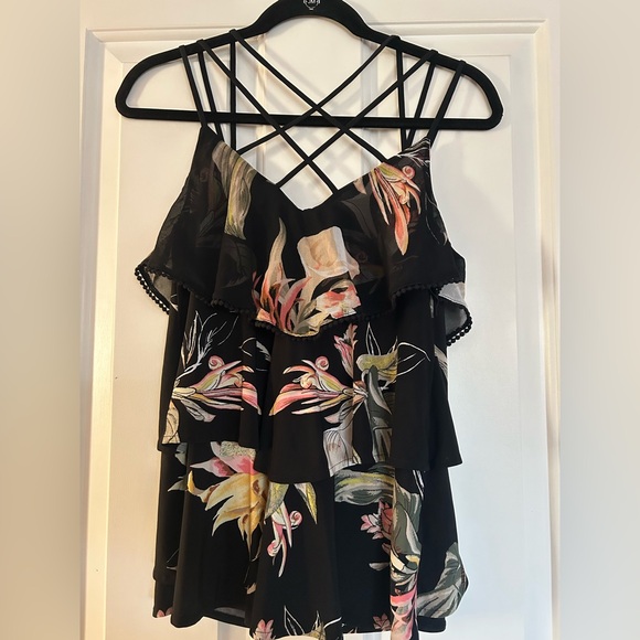 White House Black Market Black Floral Camisole - Picture 3 of 8